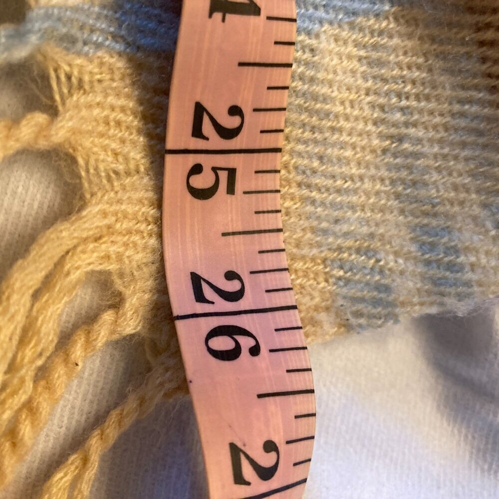 Beautiful Fall wrap NWOT - Picture 3 of 4